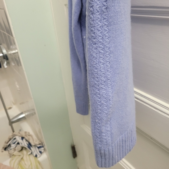 Autumn Cashmere 100% 2 ply Cashmere Lavender Crewneck Sweater - Picture 7 of 7